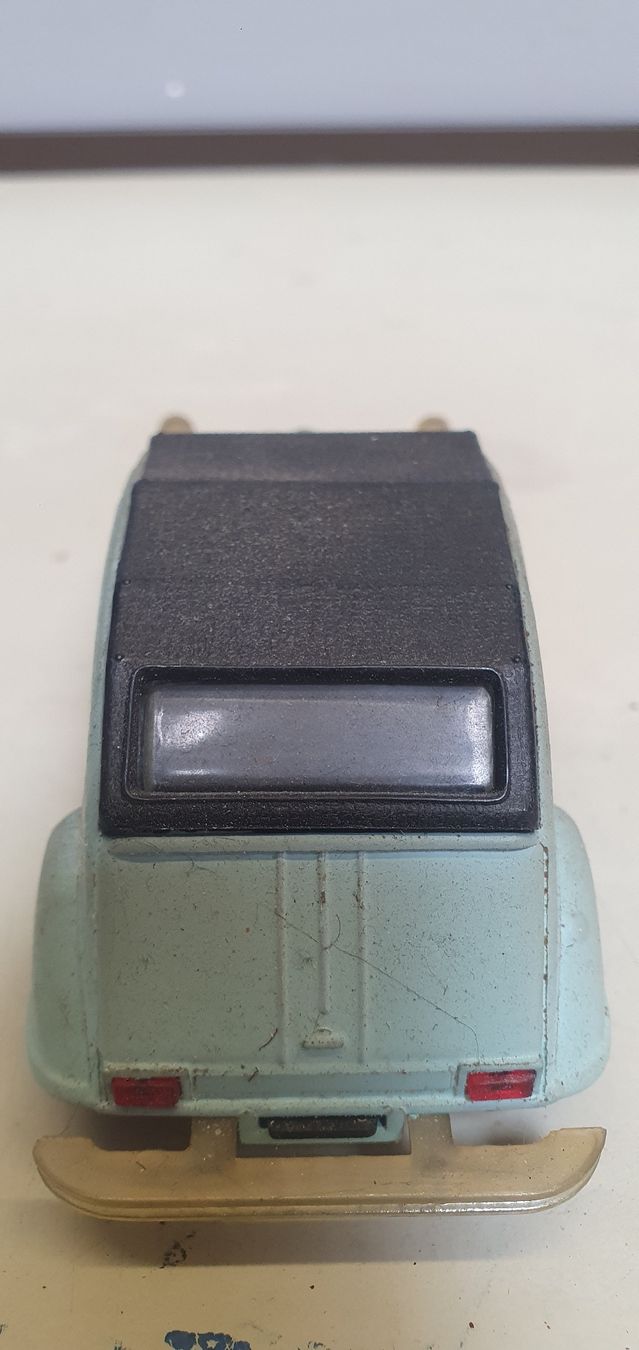 Citroën Modellini d'auto: 2 chevaux Citroën bleue clair...  – Usato da Salavaux venduto da Gabest.25 3