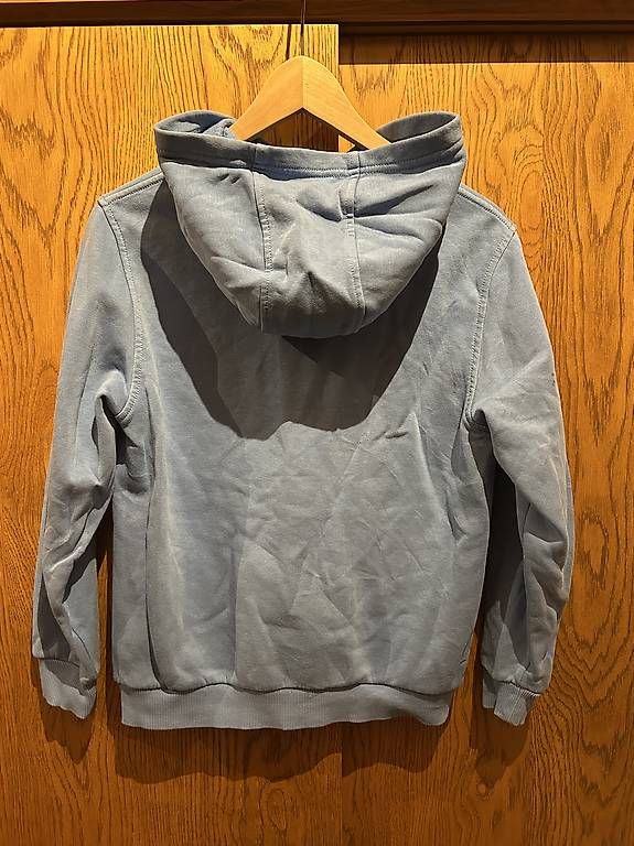 Maglioni & Felpe: hellblauer Hoodie – Usato da Langnau am Albis venduto da npi_rsc8 1