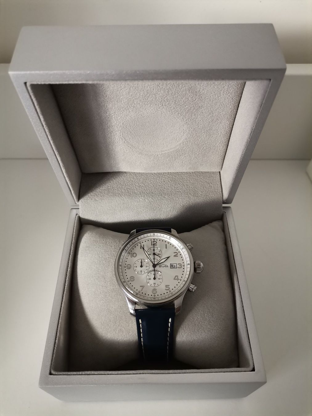 Orologi: Montre chronographe Sigel trois cadrans – Usato da Onex venduto da Neimad7 1