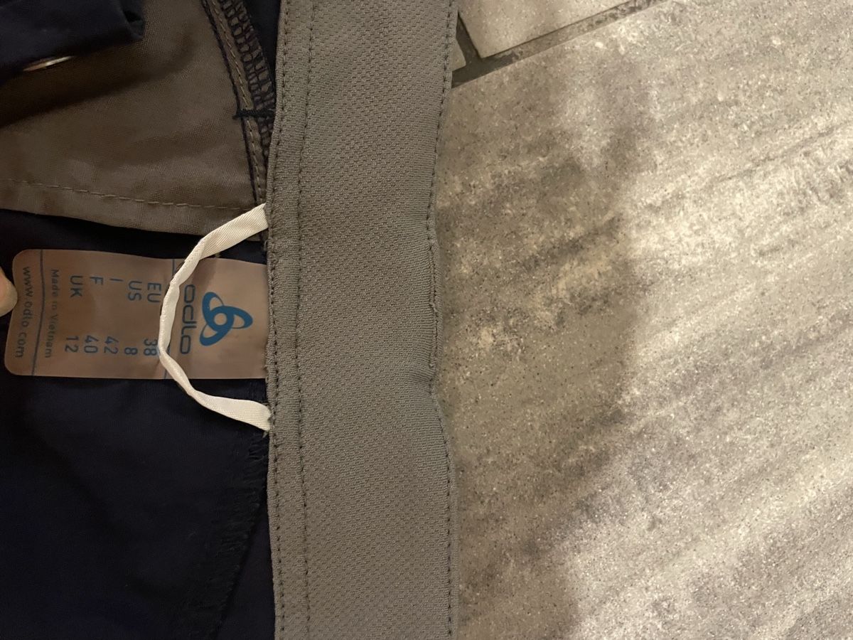 Odlo Pantaloni: Odlo Wanderhose dunkelblau Grösse 38 – Usato da Immensee venduto da Tscharro 1