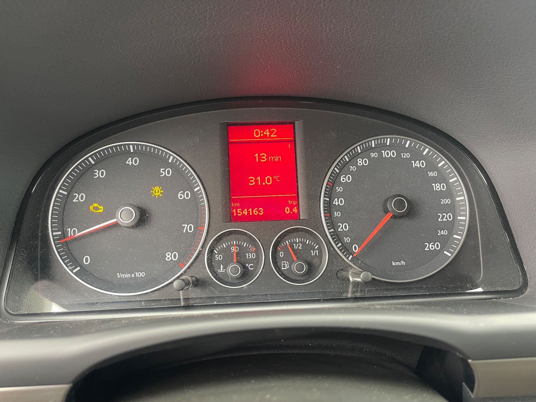 VW Autos: VW Cross Touran 1.4 TSI 7 Plätzer – Gebraucht aus Winterthur von CamperBau 8