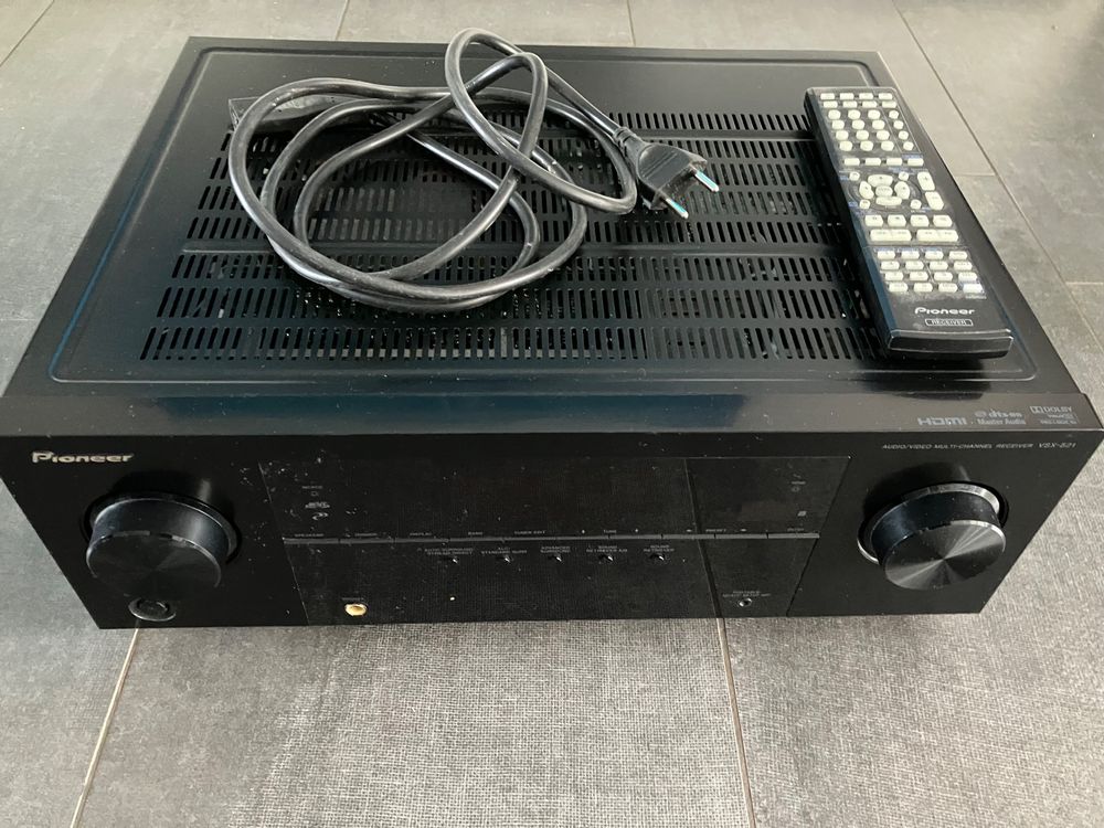 Ampli Pioneer VSX-521 - Vendu En L'état (non Testé) Pour Pièces Ou Réparation
