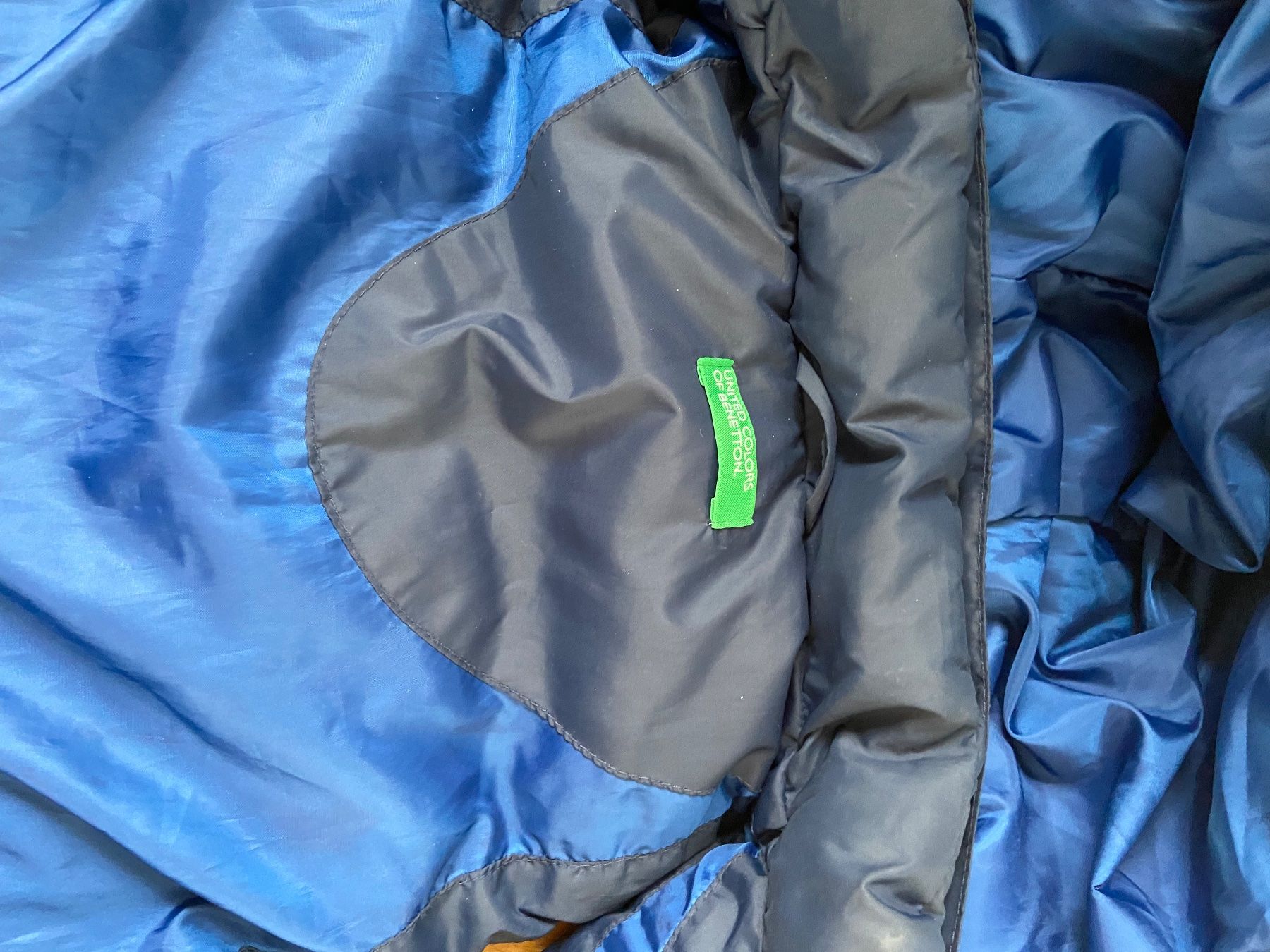 Benetton Altro abbigliamento: Benetton Weste / gillet  Gr 1 / 80 – Usato da Zollikerberg venduto da Boston1981 2