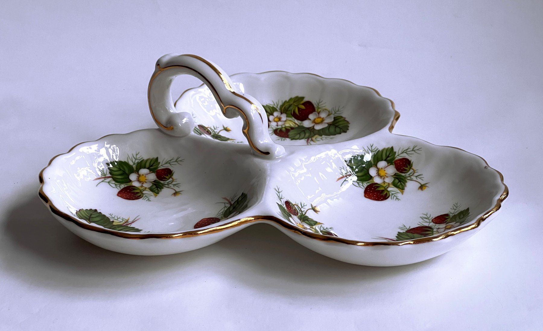 Piatti: HAMMERSLEY*GRIFFSCHALE / KABARETT SCHALE***** – Usato da Dübendorf venduto da Orchid18 1