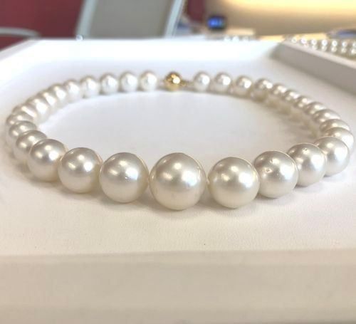 Ketten: Südsee Perlen Collier 13-16.8mm, 11900.- – Neu und originalverpackt aus Zürich von juwelier-damken 3