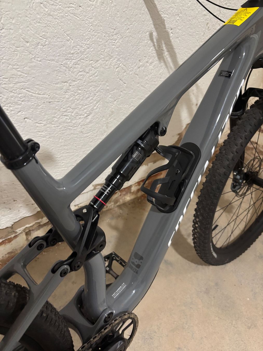 Specialized Vélos: Specialized EPIC 8 COMP - 29" - Rahmengrösse L – D'occasion à Thun par ilj_8yv5 6