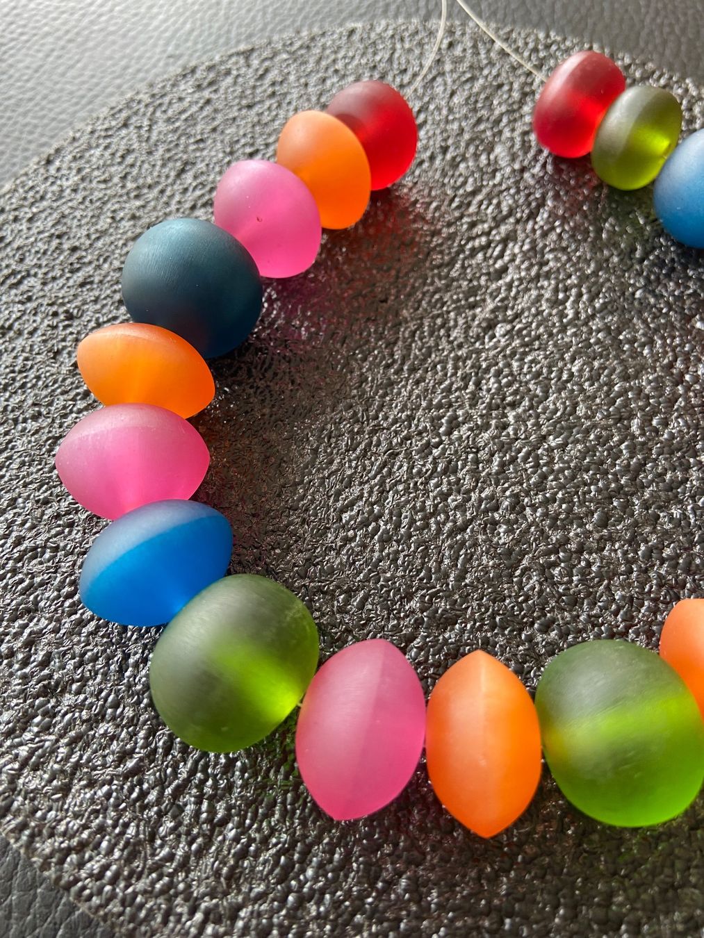 Perle (finte): Perlenmix*Strang * – Nuovo (secondo la descrizione) da Zuerich venduto da Perlen-Decor 2
