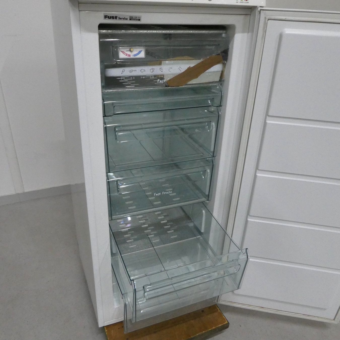 Electrolux Gefrierschrank: Electrolux Gefrierschrank – Gebraucht aus Volketswil von brockipfannenstil 2