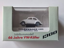 VW Käfer 1300 1966 "Jubiläumsmodell" von Brekina 1/87