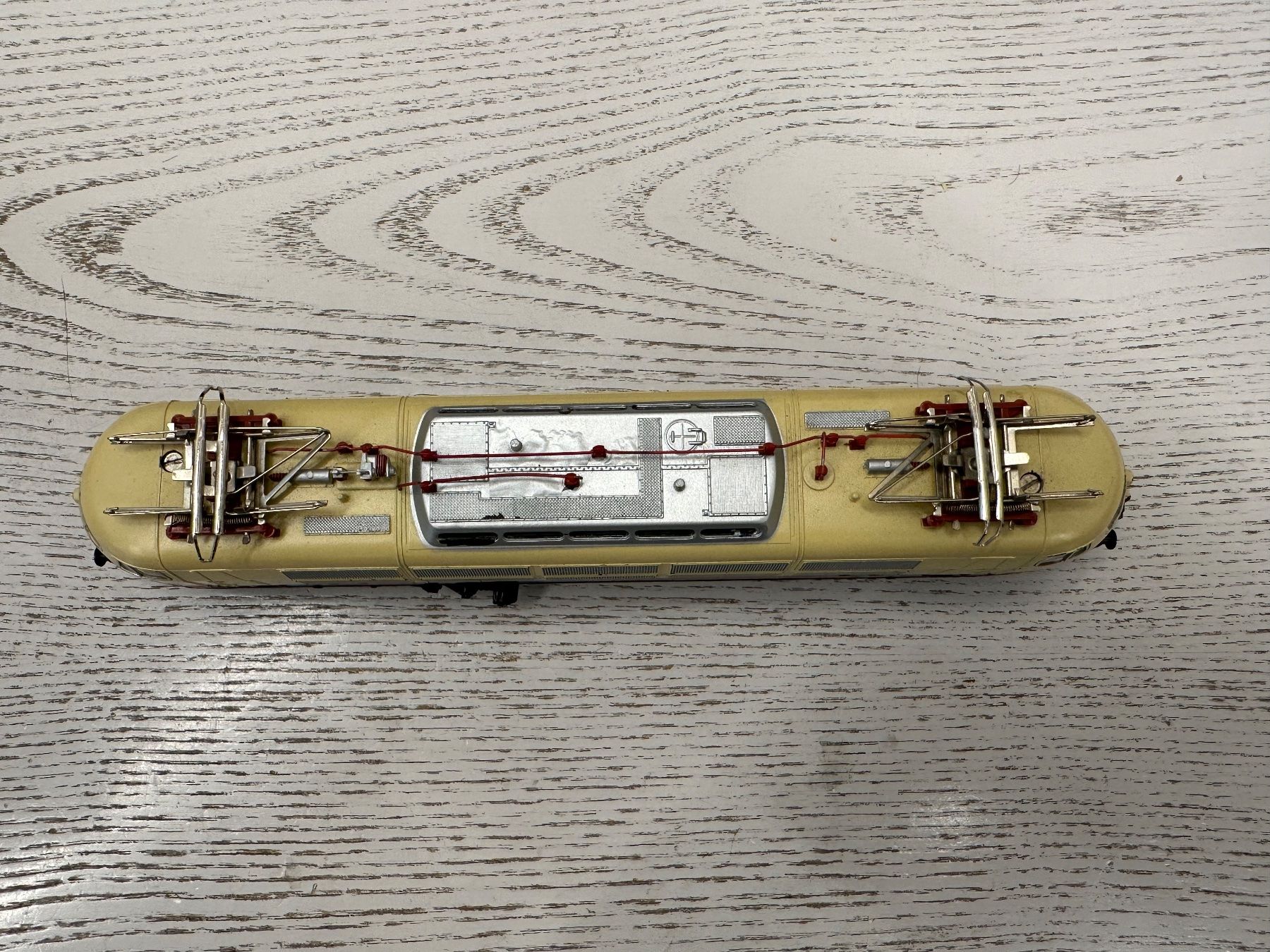 Märklin Modellini di ferrovie: Märklin 3054 DB BR 103 TEE – Usato da Lupsingen venduto da New-Haven 3
