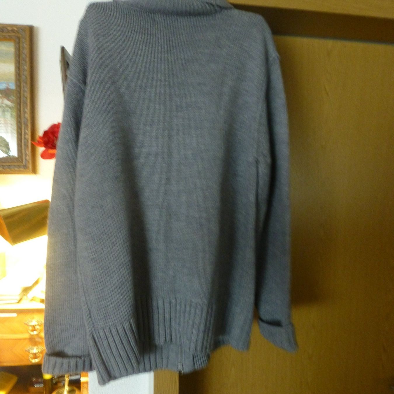 Maglioni & Felpe: NEU  PULLOVER    GR L.  MIT ETIKETEN -. Letzte verk – Nuovo e nell'imballaggio originale da Burgdorf venduto da stein12 2