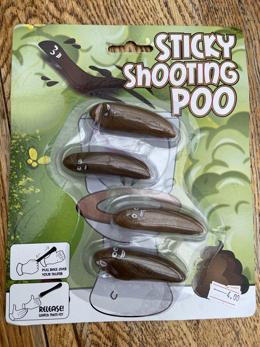 Spielzeuge: Scherzartikel Shooting Poo – Neu und originalverpackt aus Hedingen von Nalitwin