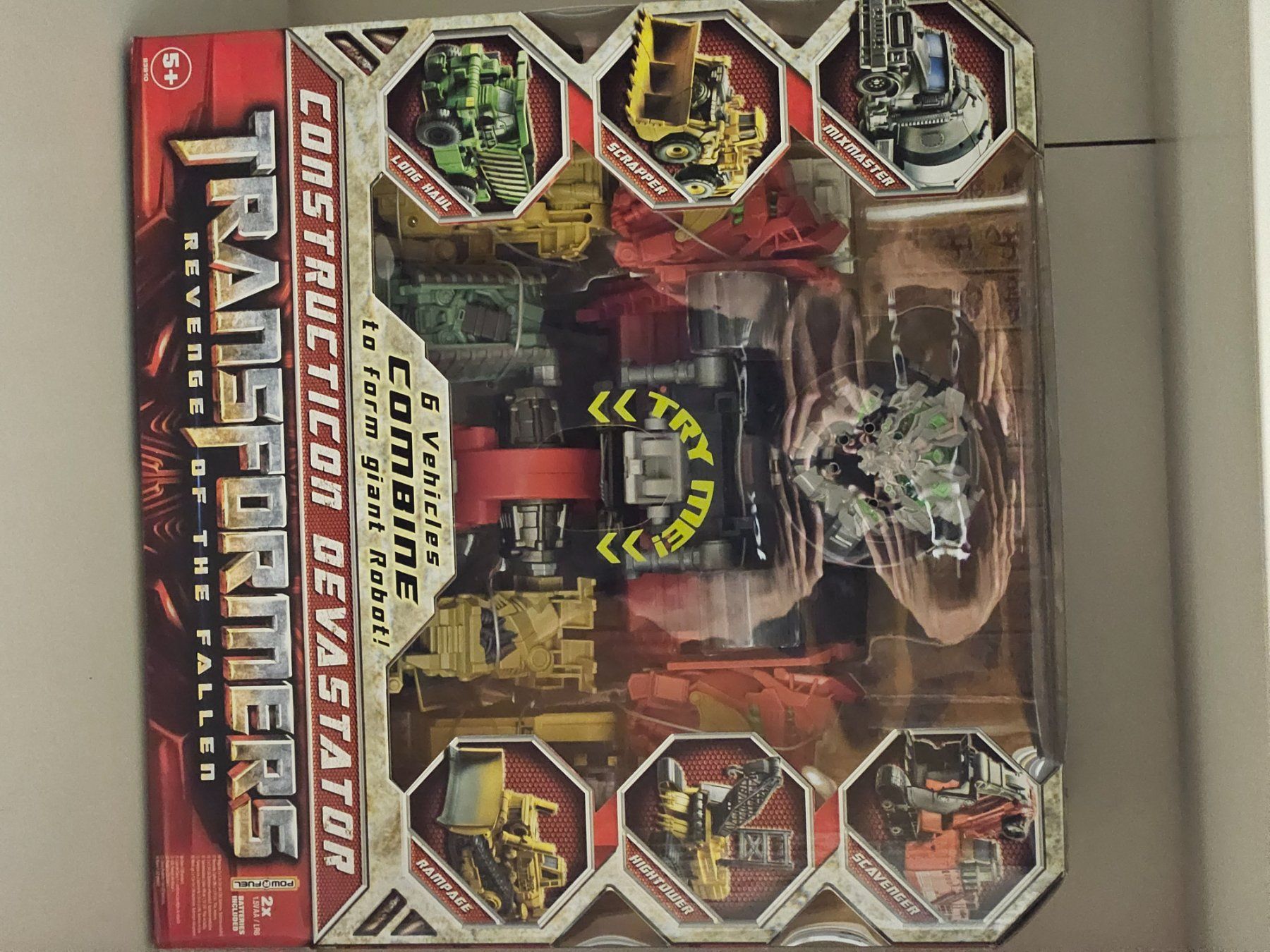 Figuren: Transformers Devastator – Neu und originalverpackt aus Strengelbach von Lordschubi