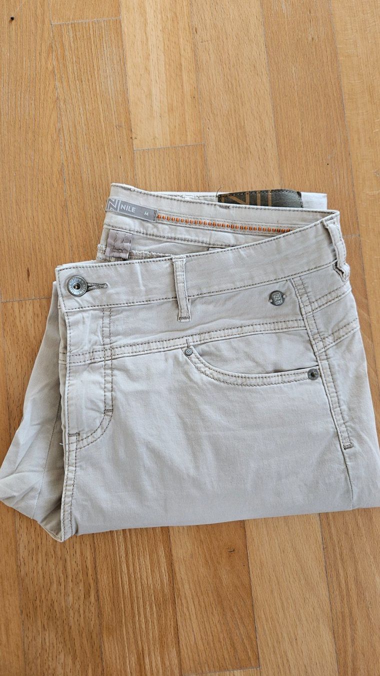 Nile Jeans: Jenas NILE – Usato da Effretikon venduto da lmmmlmmm16 1