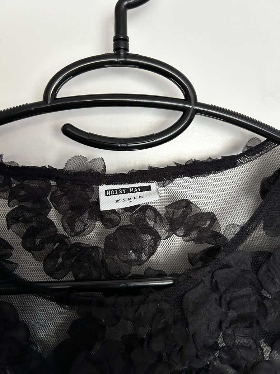 Top: Durchsichtiges Schwarze Top – Nuovo (secondo la descrizione) da Zürich venduto da ElsterAuge7 1