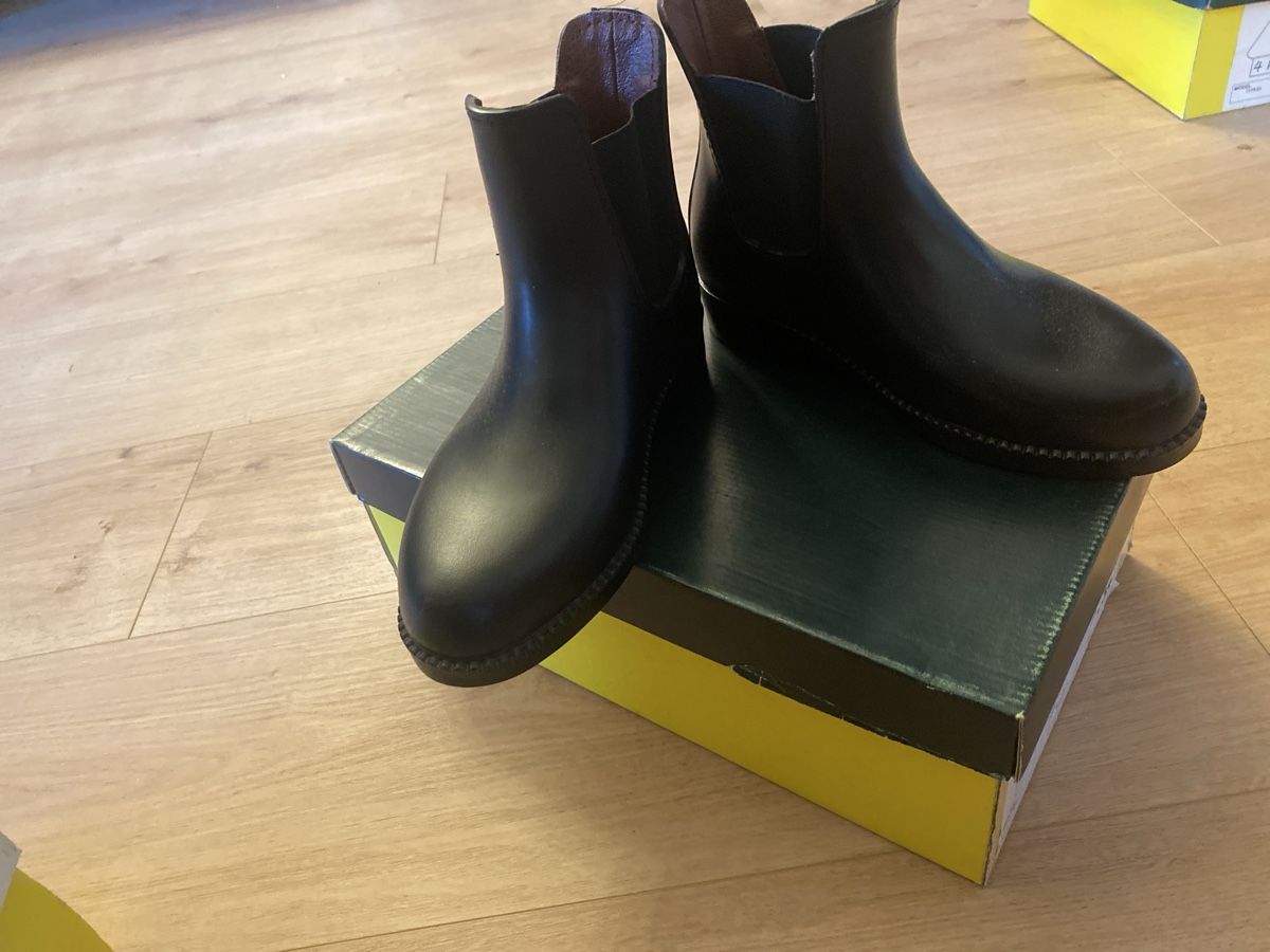 Scarpe per cavalli: Bottes Riders, taille 33 - neuve – Nuovo (secondo la descrizione) da Cortaillod venduto da dyl_7j58 1