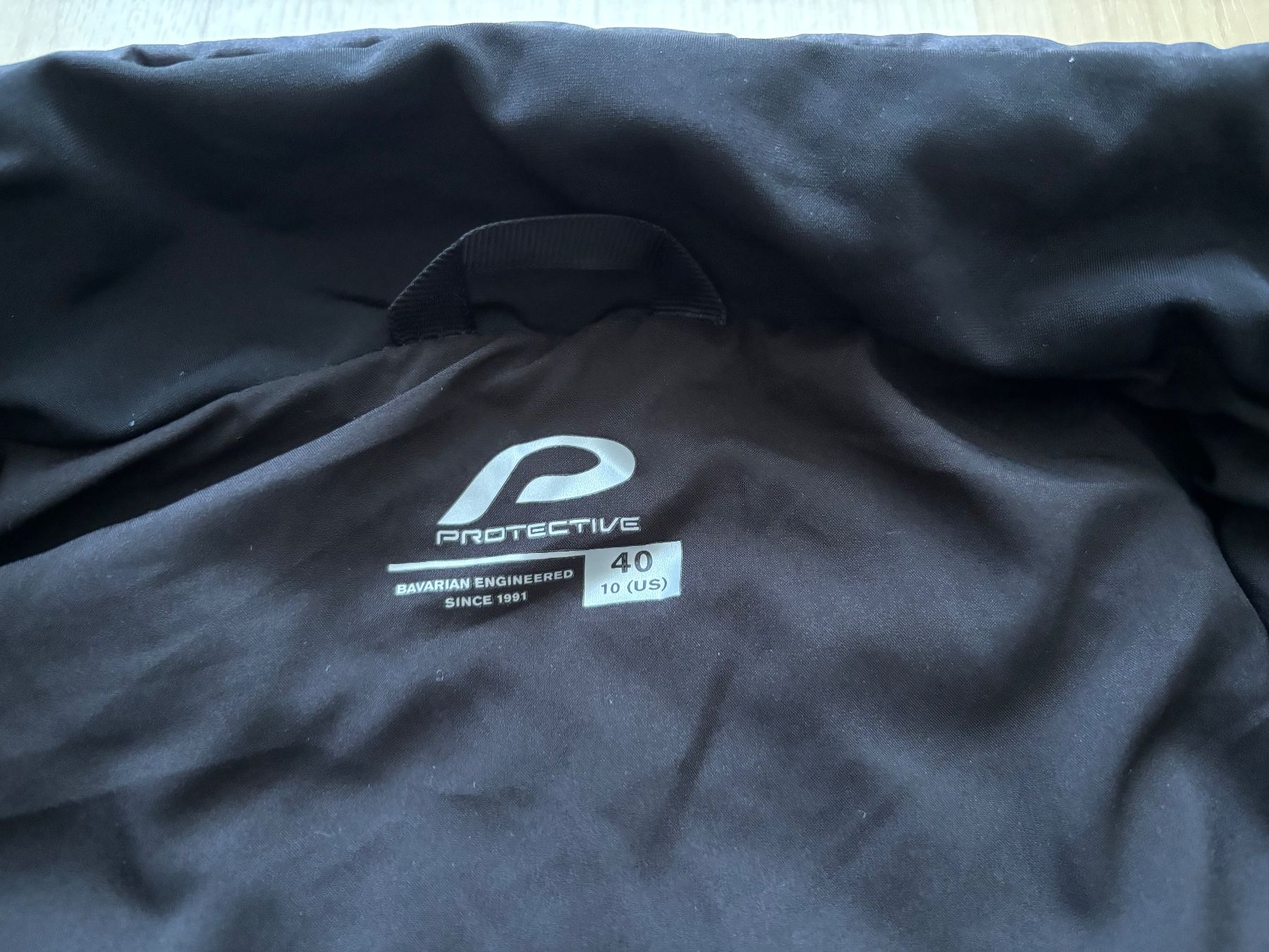Giacche: Winterjacke Protective zum Biken oder Langlauf, Gr 40, NEU – Nuovo (secondo la descrizione) da Rotkreuz venduto da Bonito77 5