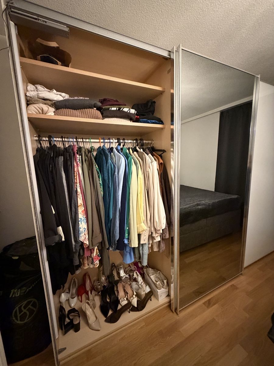 Armadi: Kleiderschrank – Usato da Urdorf venduto da sha_nk9v 1