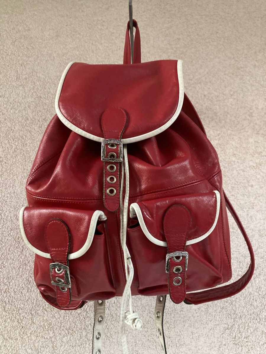 Zaini: Rucksack Vintage Leder – Usato da Basel venduto da YanaR10
