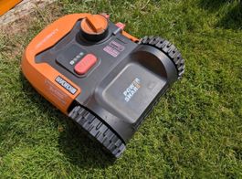 Worx Landroid M600 WR141E Mähroboter.