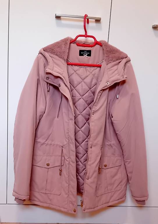 C&A Giacche: Winterjacke Grösse 42 Damen – Usato da Stans venduto da wer_fd5f 1