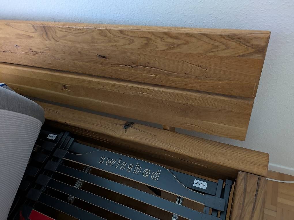 Betten: Massivholzbett – Gebraucht aus Luzern von Stud_ 1