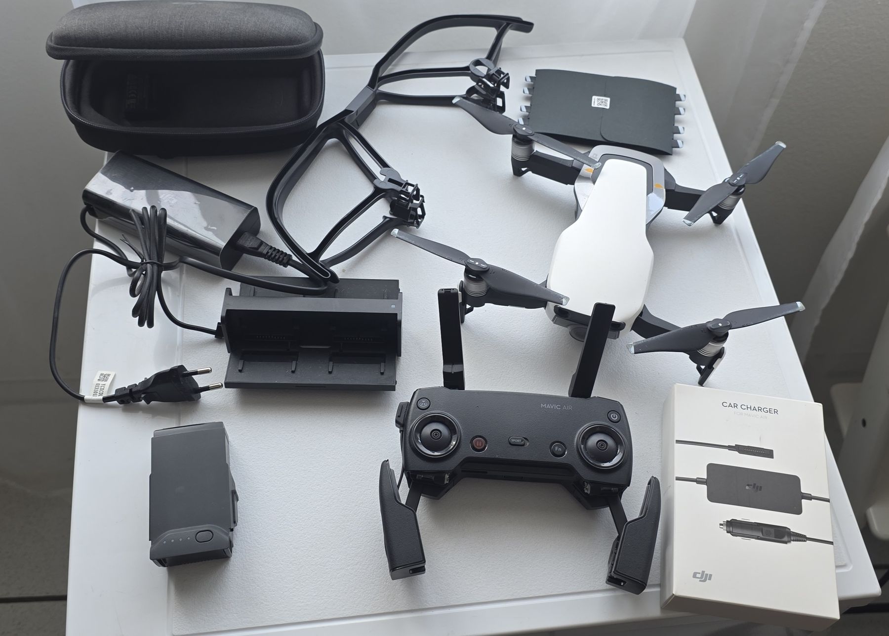 DJI Action Cam: DJI Mavic Air Fly More Combo – Nuovo (secondo la descrizione) da Reinach BL venduto da XxILPadrone86xX