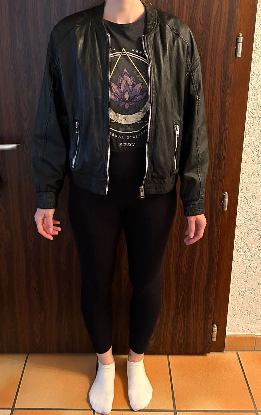 Giacche: schwarze Bomber-Lederjacke Damen (M) – Usato da Spiez venduto da gerybeo 6
