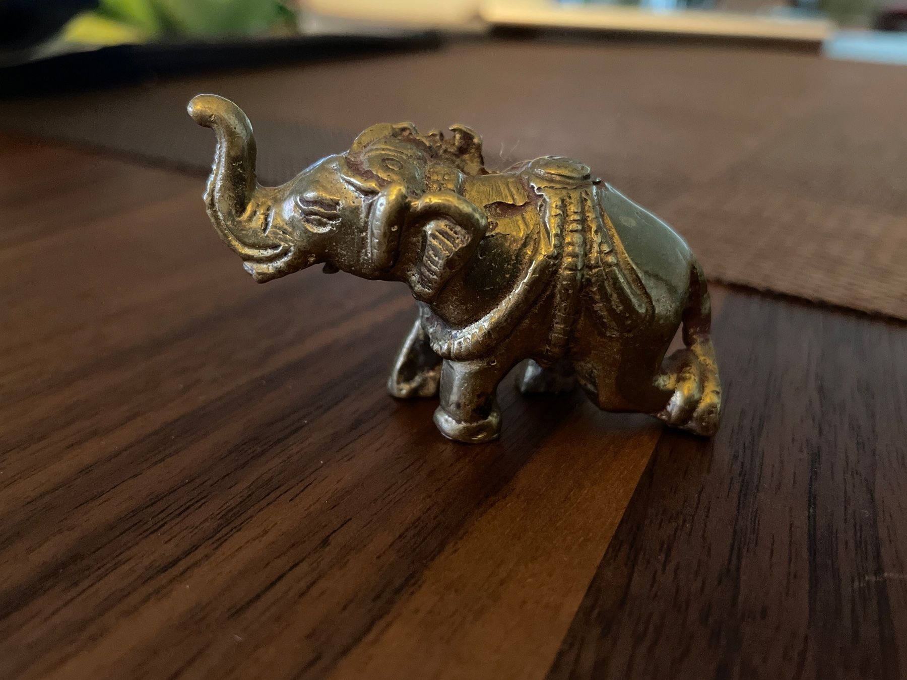 Statuette: Messing Elefant (3 cm / 3.5 cm hoch) – Usato da Zürich venduto da plumita 1