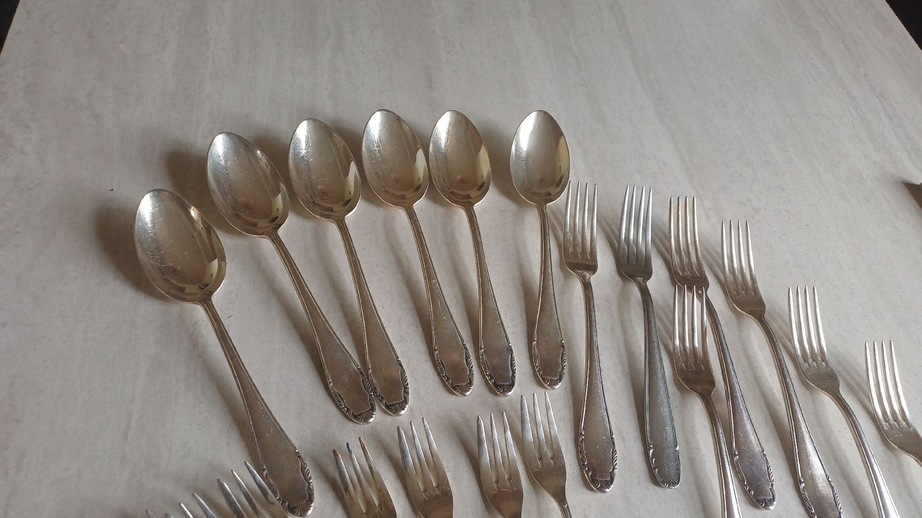 Set di posate: Schönes  Silberbesteck  – Usato da Flawil venduto da Naphtali 5