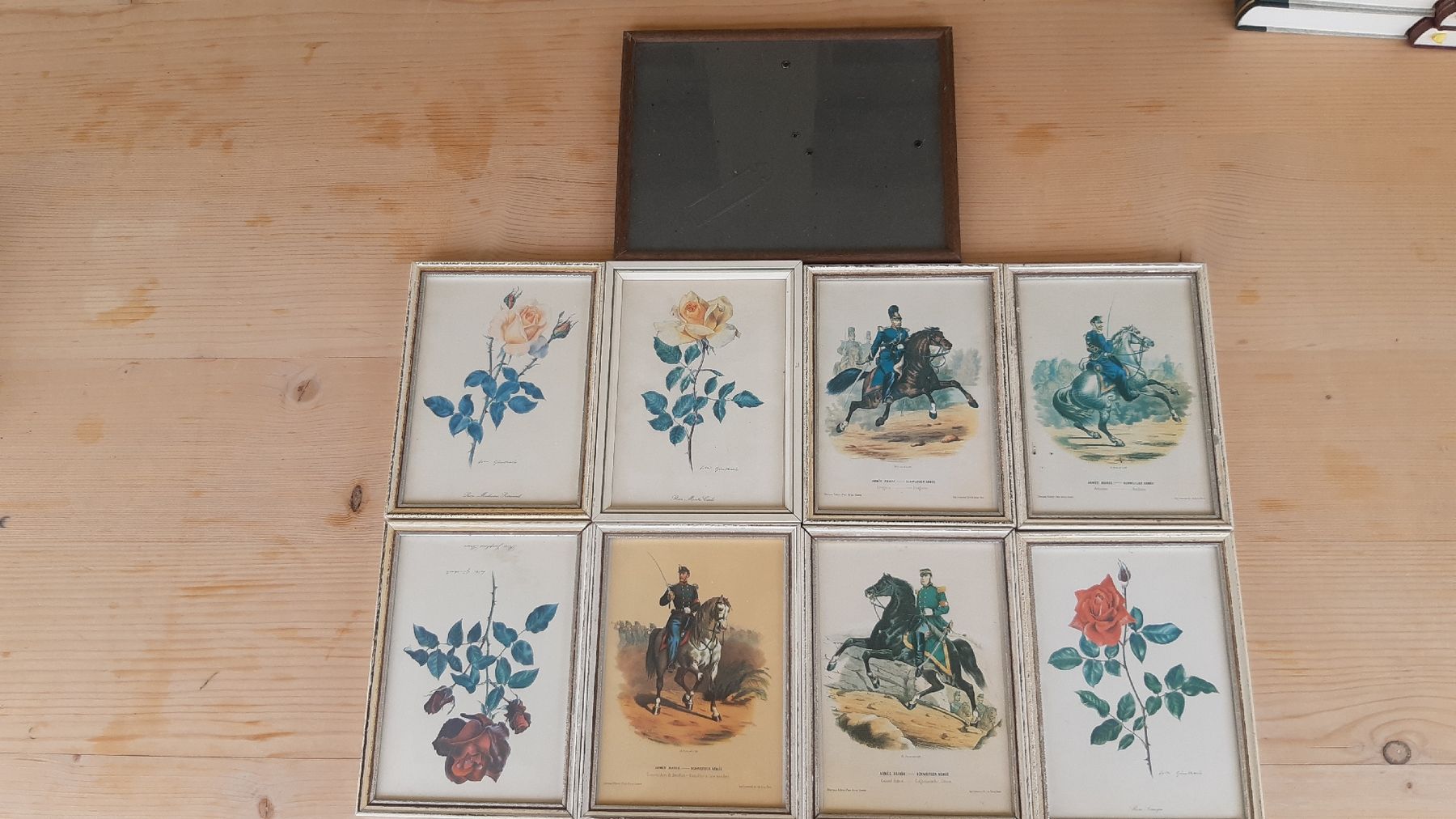 Poster & Bilder: Antike Bilder-Rahmen / Bilder mit Rosen & Reiter – Gebraucht aus Oey von Parkplatzbrocki 5