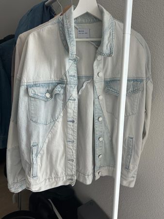 Bershka Jeansjacke – Oversize (M)