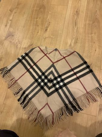 Burberry Poncho, 100%Lammwolle
