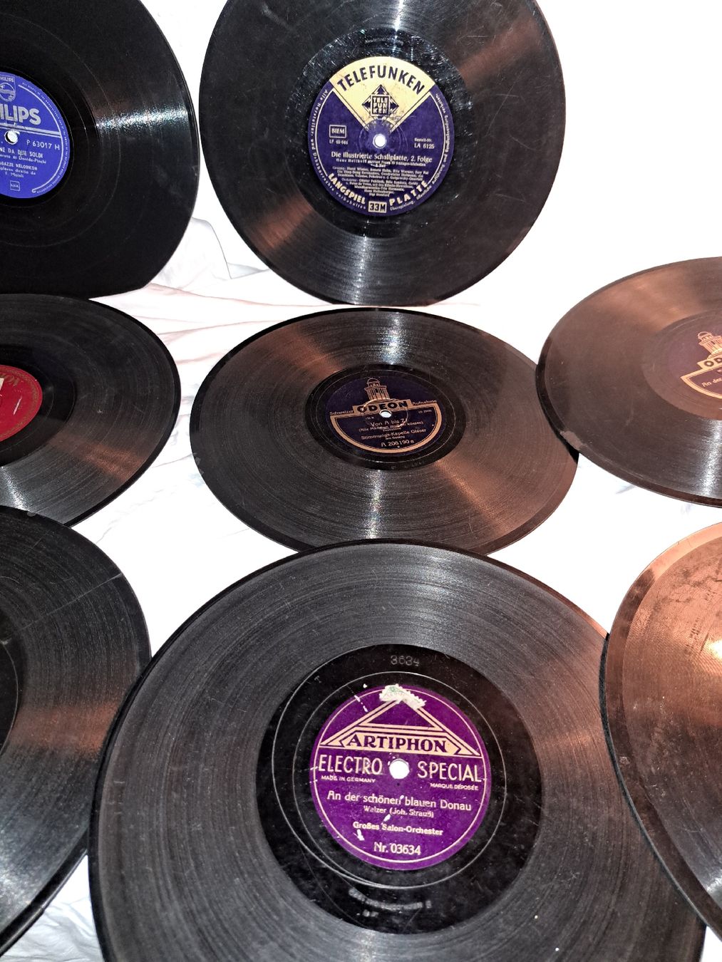 Schallplatten: Shellack platten Sammlung, verschiedene Labels, – Gebraucht aus Kölliken von Upcycling-by-Mc-TAM 2