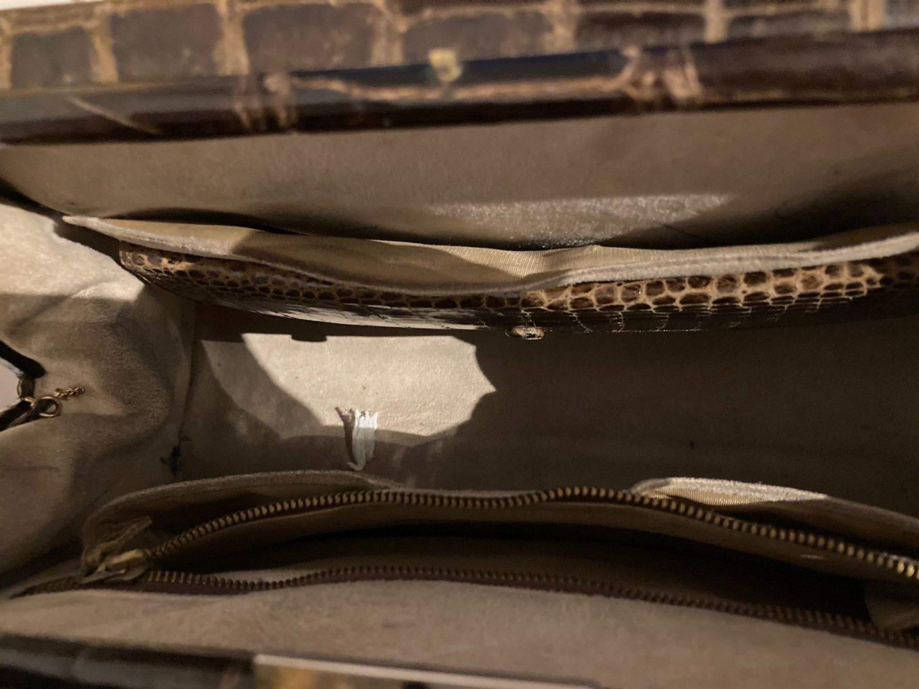 Sacs femmes: Handtasche Kroko – D'occasion à Bertschikon Gossau par Phermes 2