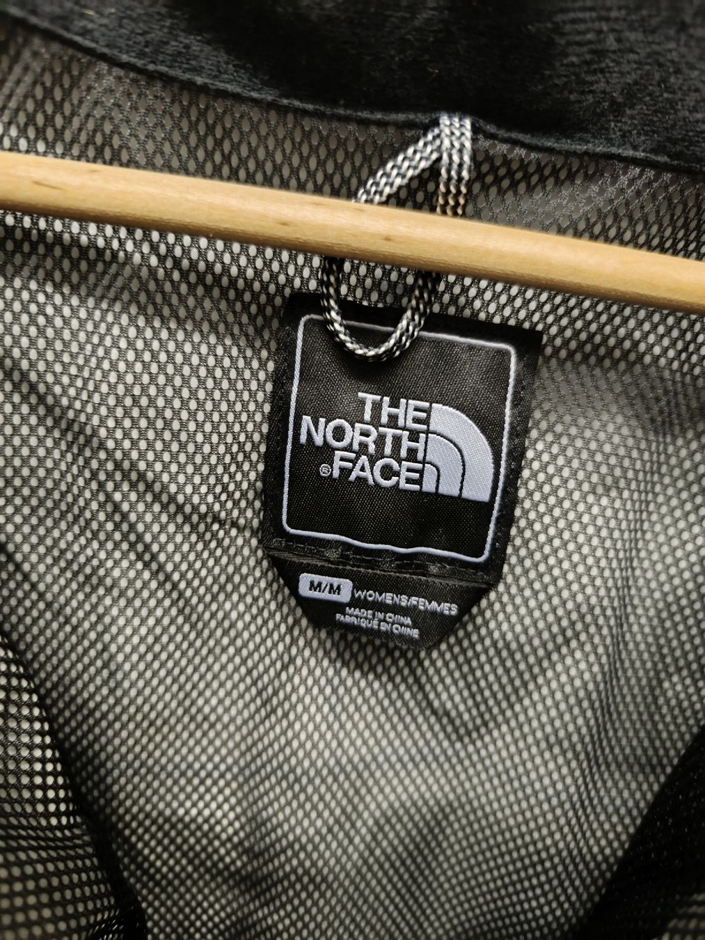 North Face Giacche: Windjacke The North Face Jacke Gr. M – Usato da Ehrendingen venduto da Cheronimo2 2