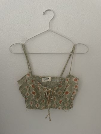Kurzes Top