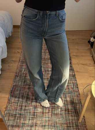 Zara Jeans Gr. 34/36 – Perfekt für jeden Anlass!