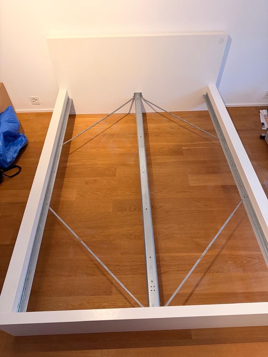 Letti: Ikea Malm Bettgestell, weiss, 140x200cm – Usato da Zürich venduto da ele_w8x6 1
