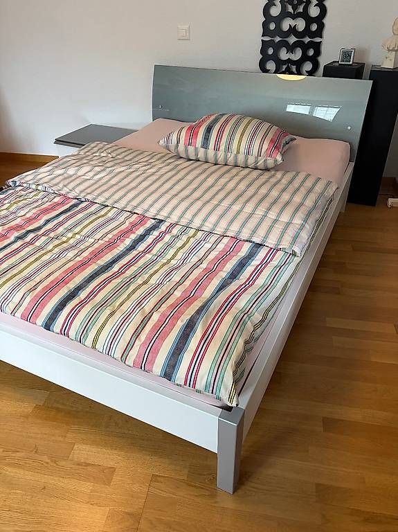 Letti: Bett mit Nachttisch + Matratze – Usato da Rafz venduto da DaSchi 2