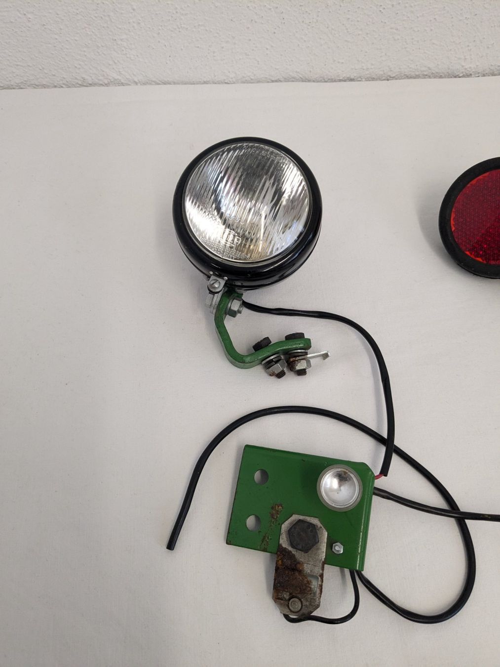 Lampade: HELLA Traktor-Lampen /  Beleuchtung – Usato da Weinfelden venduto da blaukreuz_brocki_TG 7