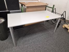 Büro Tisch