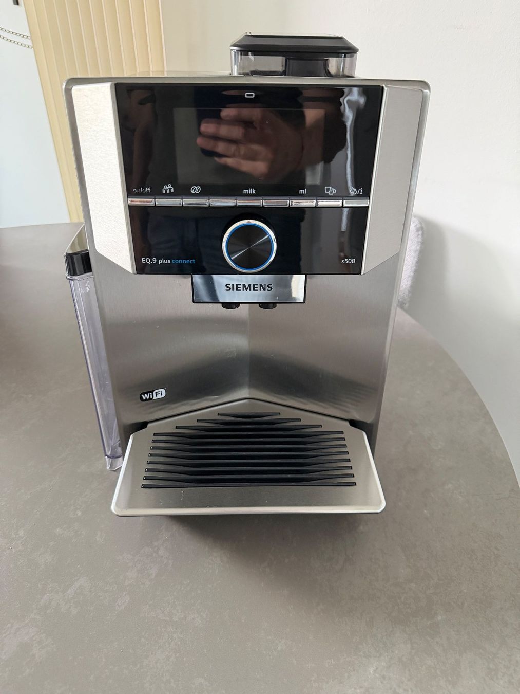Siemens Machines à café & Machines à expresso: Siemens EQ.9 plus connect S500 – D'occasion à Dällikon par giu_xt28 3
