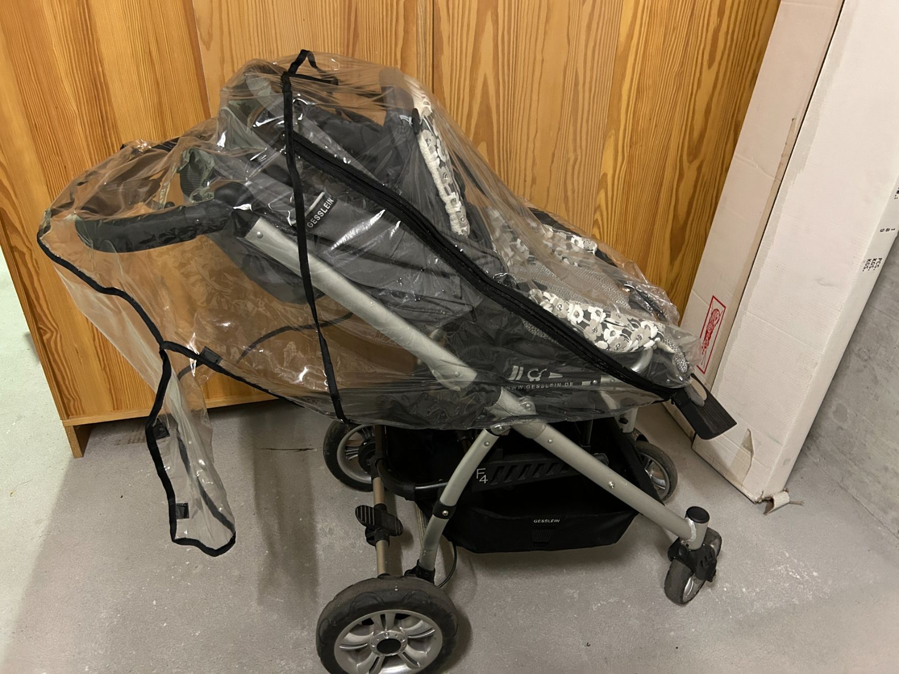 Gesslein Kinderwagen: Kinderwagen Gesslein (285 036 036) – Gebraucht aus Basel von arm_gf7p 2