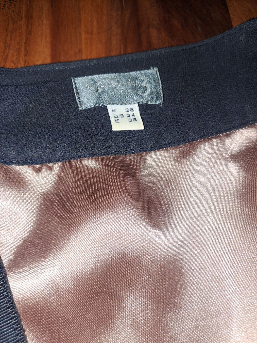 Kleider: Sale 1 2 3 Seidenkleid Gr.36 – Gebraucht aus Emdthal von kasira 2