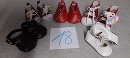 5 Paar Puppenschuhe 