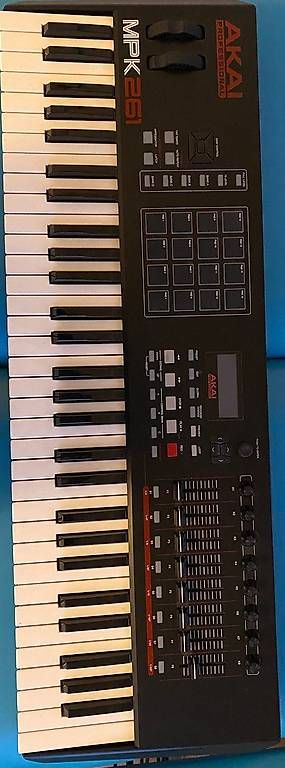 Akai Strumenti musicali: Akai MPK 261 – Usato da seleute venduto da christeln