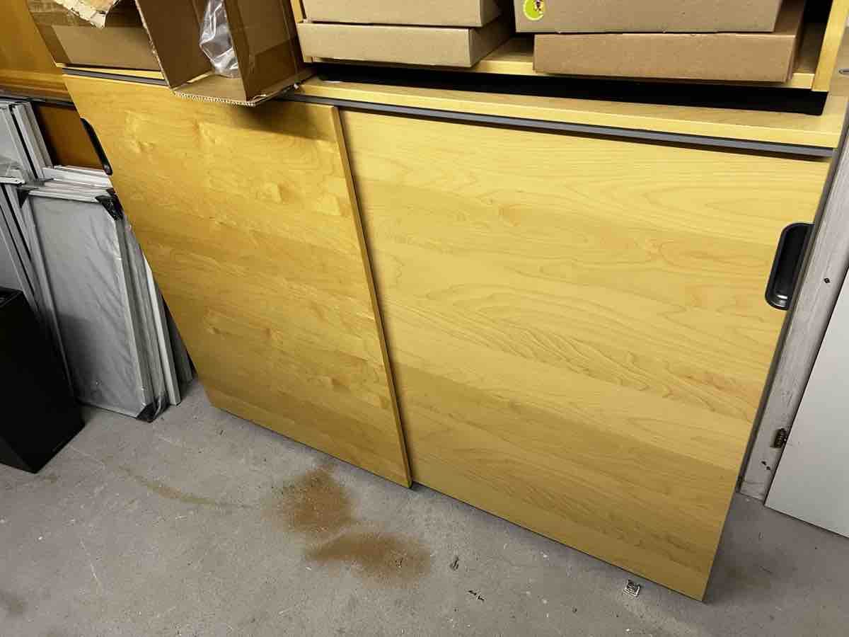 Scaffali: IKEA Aktenschrank GALANT – Usato da Therwil venduto da Damon13 2