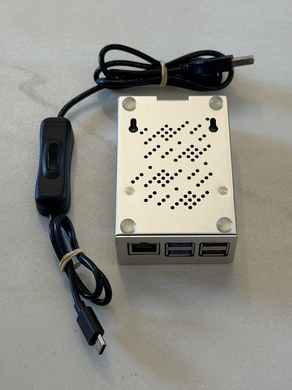 PC: radxa ROCK 4C+ | 4 GB RAM | Linux Mini-Server | Metallgehäus – Usato da Glarus venduto da walkerit 8