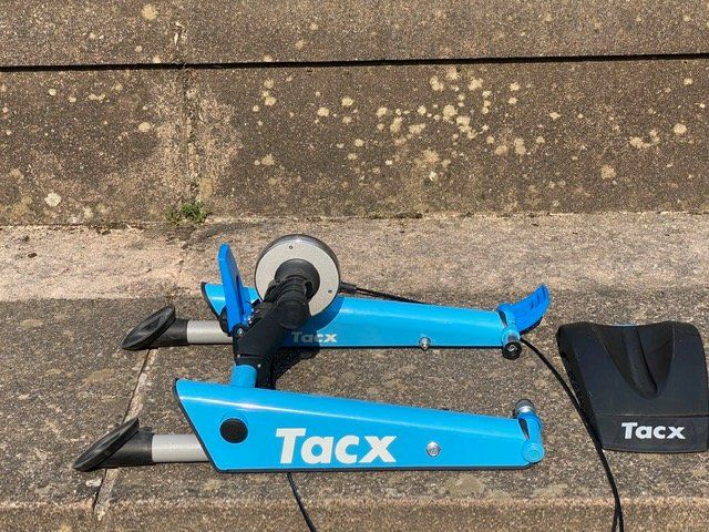 Rouleau entrainement velo tacx hot sale